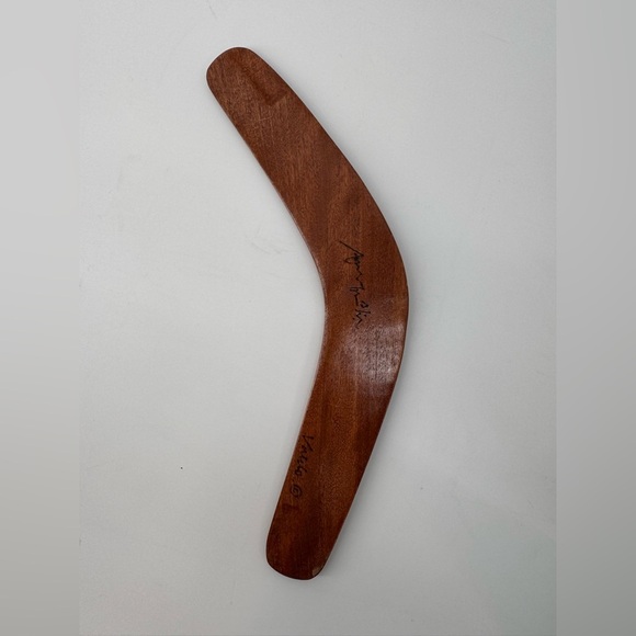 Boomerang Original Wood Hand Made Signed T. H. Australia 12” Long Vintage - Picture 2 of 3